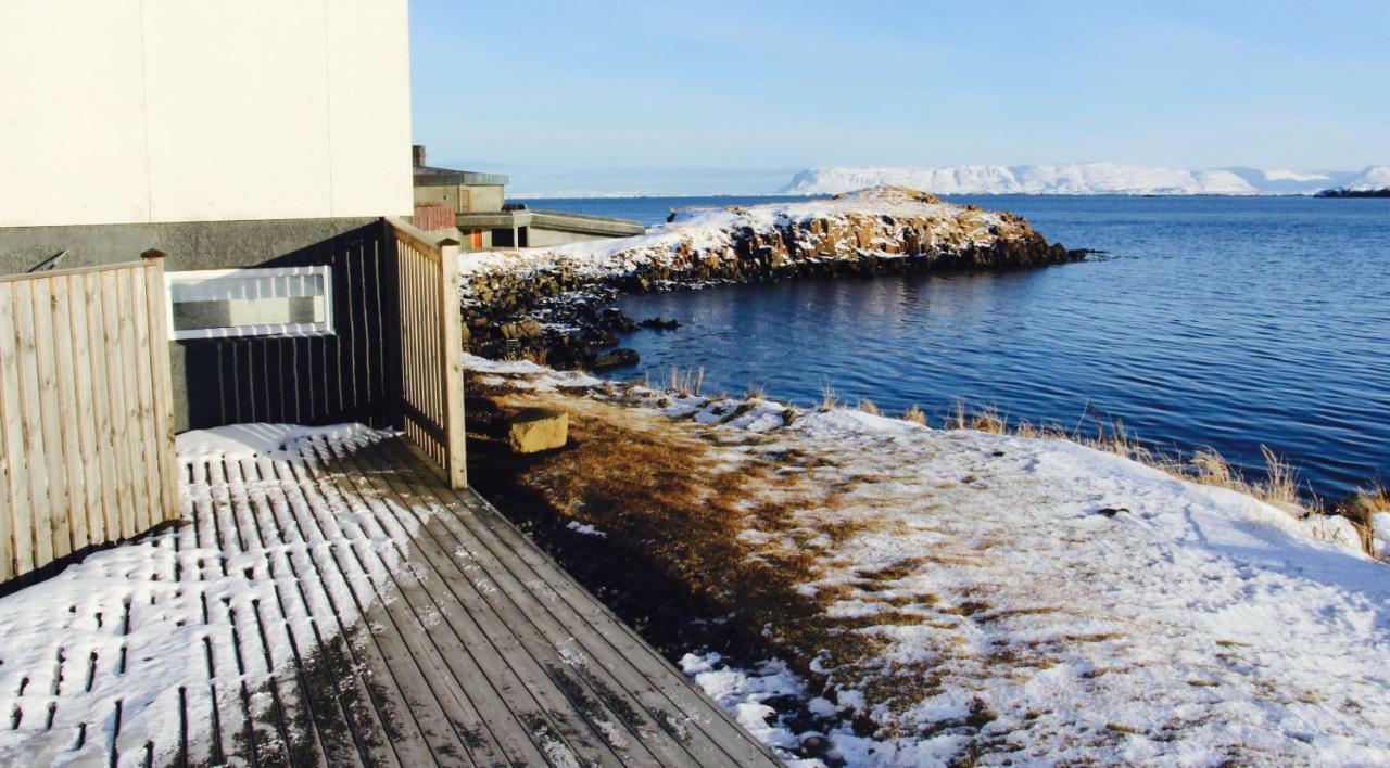Mar Guesthouse สติกกิชฮอลเมอร์ ภายนอก รูปภาพ
