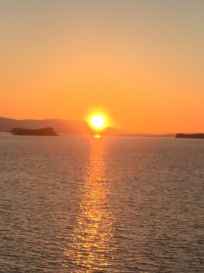 Mar Guesthouse สติกกิชฮอลเมอร์ ภายนอก รูปภาพ